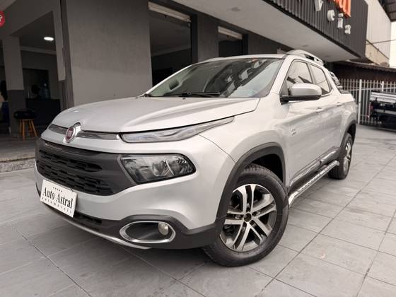 FIAT TORO 2.0 16V TURBO DIESEL FREEDOM 4WD AT9 FIAT TORO 2.0 16V TURBO DIESEL FREEDOM 4WD AT9